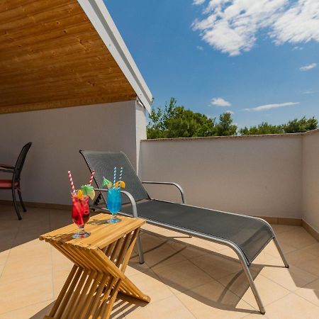 Apartment Maja - Srd423 By Interhome Maslenica Dış mekan fotoğraf