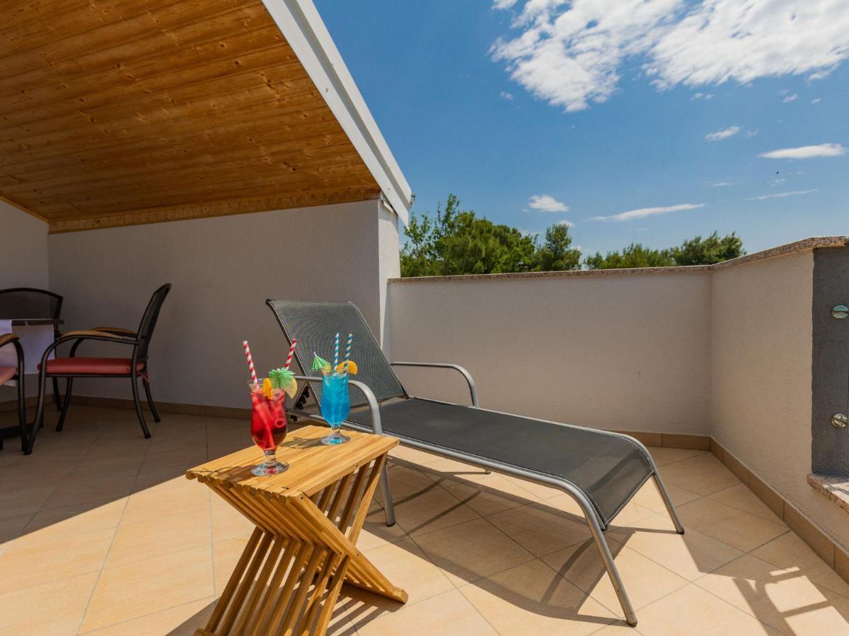 Apartment Maja - Srd423 By Interhome Maslenica Dış mekan fotoğraf